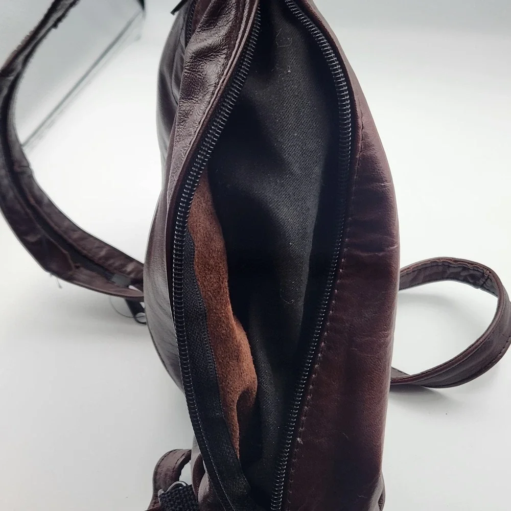 Vintage Brown Leather Sling Backpack Purse Made‎ in Mexico Teardrop Bag